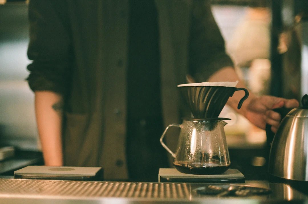 Mastering the Art of Brewing Coffee Without a Machine - TI.CO